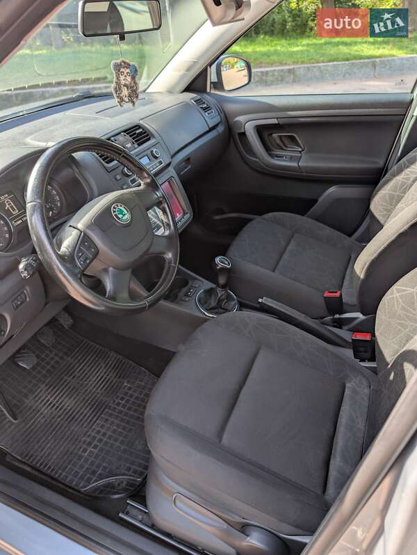 Универсал Skoda Fabia 2011 в Житомире