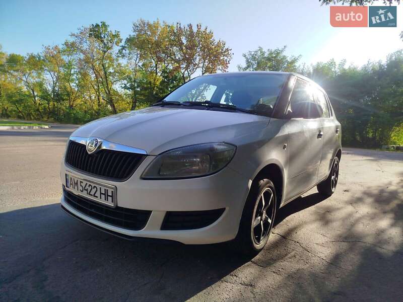 Хетчбек Skoda Fabia 2012 в Коростені фото 12 Хетчбек Skoda Fabia 2012 в Коростені