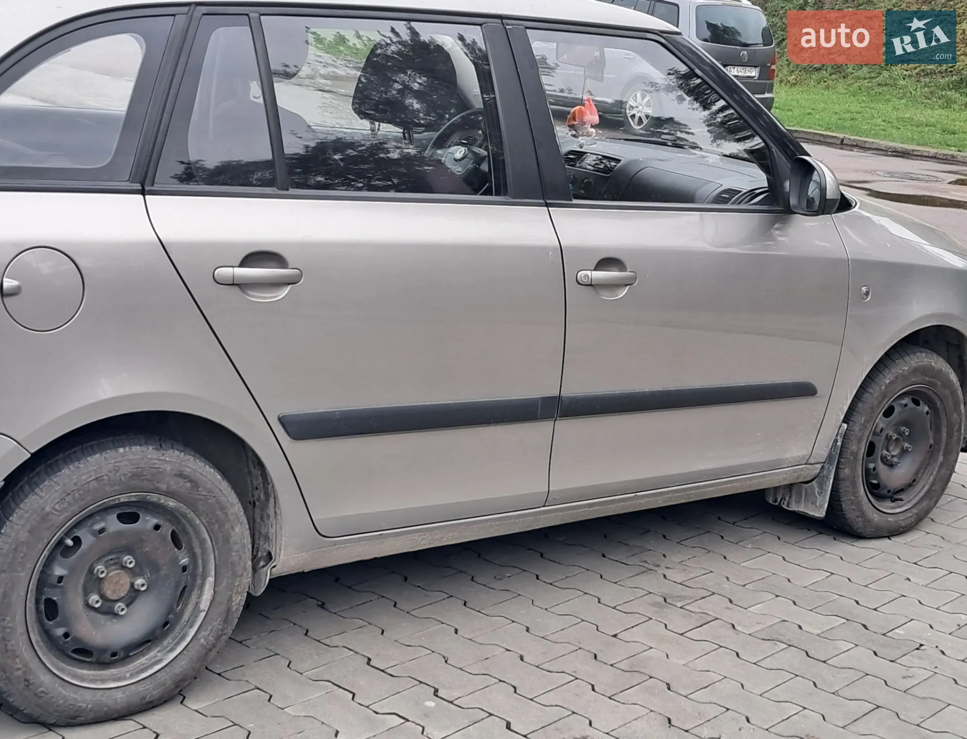 2011 Skoda Fabia - мініатюра 7