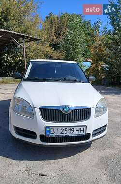 Хэтчбек Skoda Fabia 2008 в 