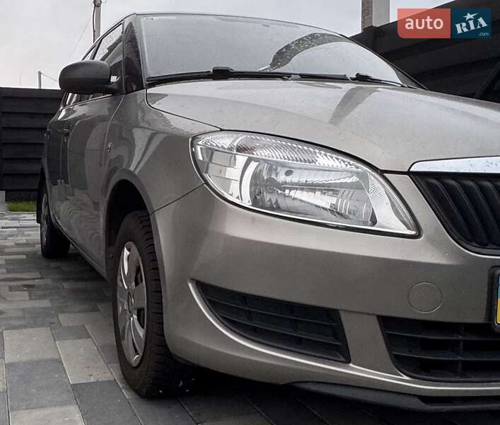 Хетчбек Skoda Fabia 2012 в Софіївській Борщагівці фото 6 Хетчбек Skoda Fabia 2012 в Софіївській Борщагівці