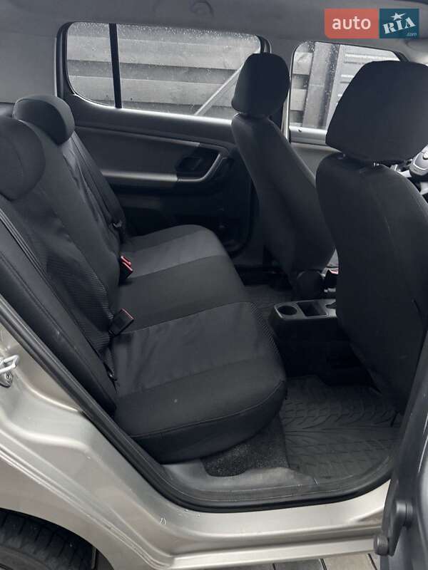 Хетчбек Skoda Fabia 2012 в Софіївській Борщагівці фото 13 Хетчбек Skoda Fabia 2012 в Софіївській Борщагівці