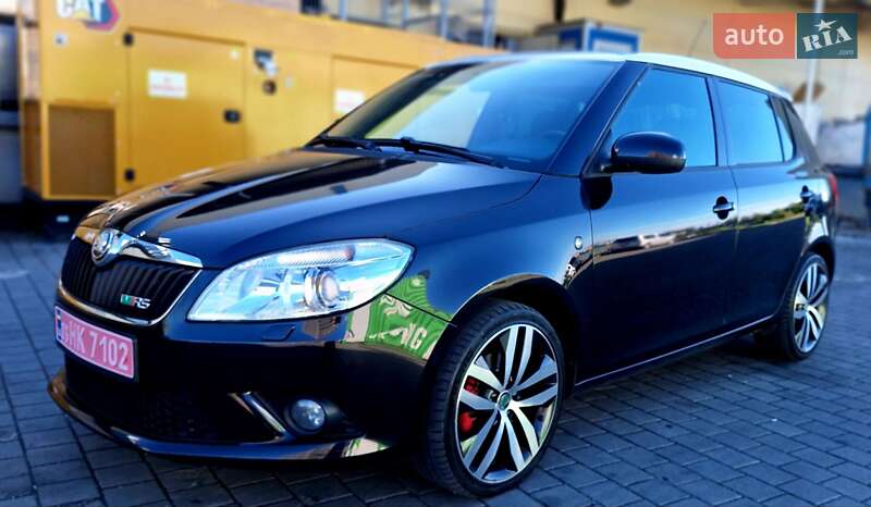 Хэтчбек Skoda Fabia 2010 в Львове