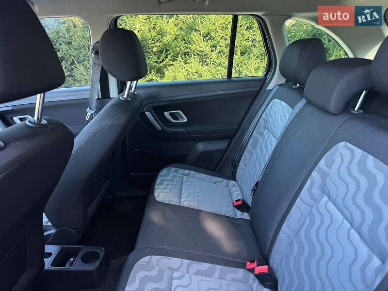 Универсал Skoda Fabia 2010 в Вознесенске