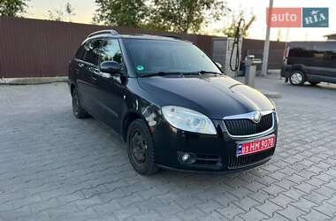 Универсал Skoda Fabia 2009 в Луцке