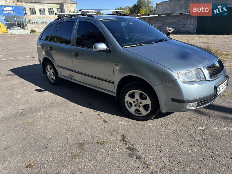 Универсал Skoda Fabia 2002 в 