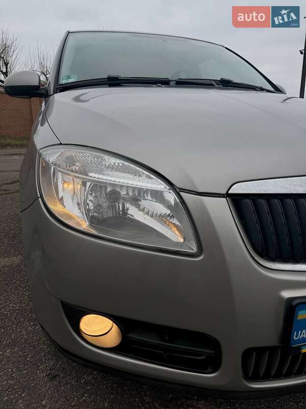 Универсал Skoda Fabia 2008 в Кривом Роге фото 5 Универсал Skoda Fabia 2008 в Кривом Роге