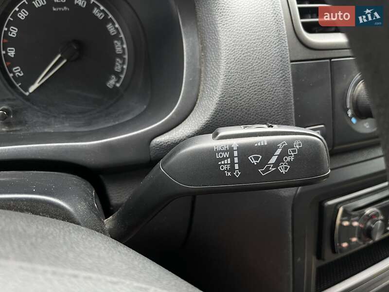 Хэтчбек Skoda Fabia 2009 в Владимире