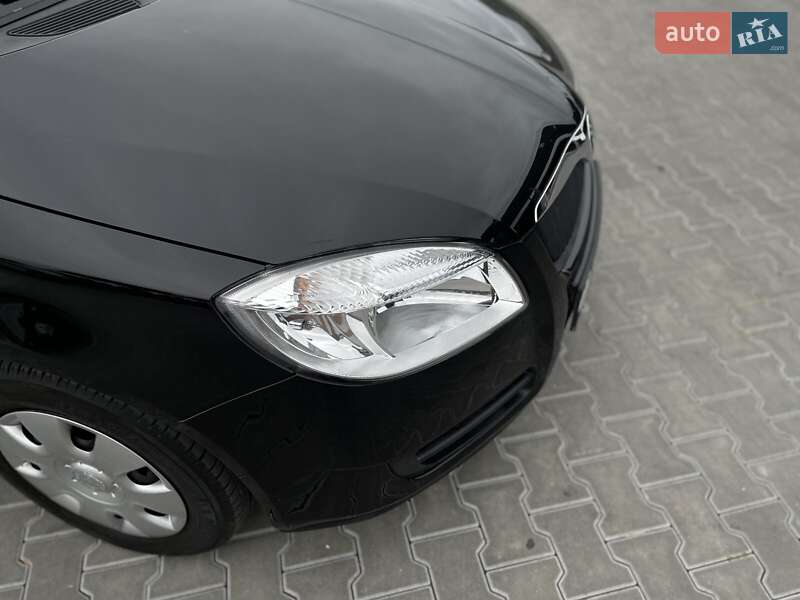 Хэтчбек Skoda Fabia 2009 в Владимире