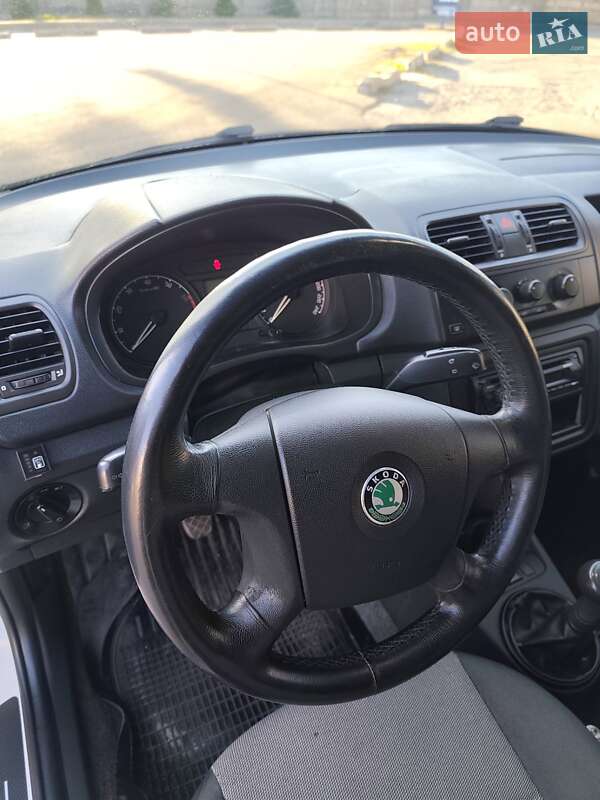 Хетчбек Skoda Fabia 2008 в Полтаві фото 8 Хетчбек Skoda Fabia 2008 в Полтаві
