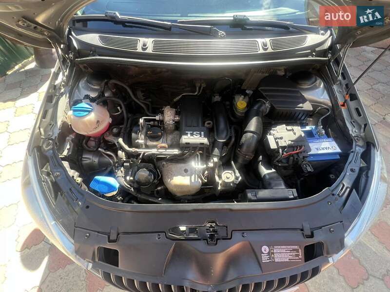 Универсал Skoda Fabia 2012 в Звягеле