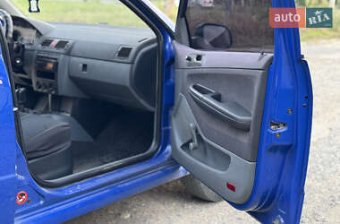 Универсал Skoda Fabia 2003 в 