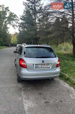 Универсал Skoda Fabia 2011 в 