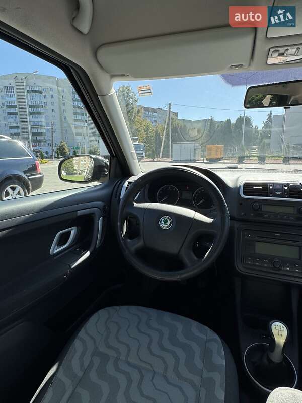 Універсал Skoda Fabia 2008 в Луцьку