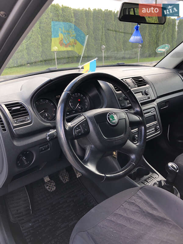 Універсал Skoda Fabia 2011 в Дунаївцях