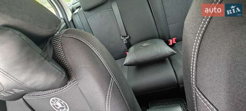 Універсал Skoda Fabia 2008 в Харкові