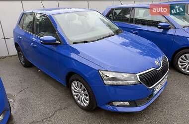 Хэтчбек Skoda Fabia 2021 в Киеве