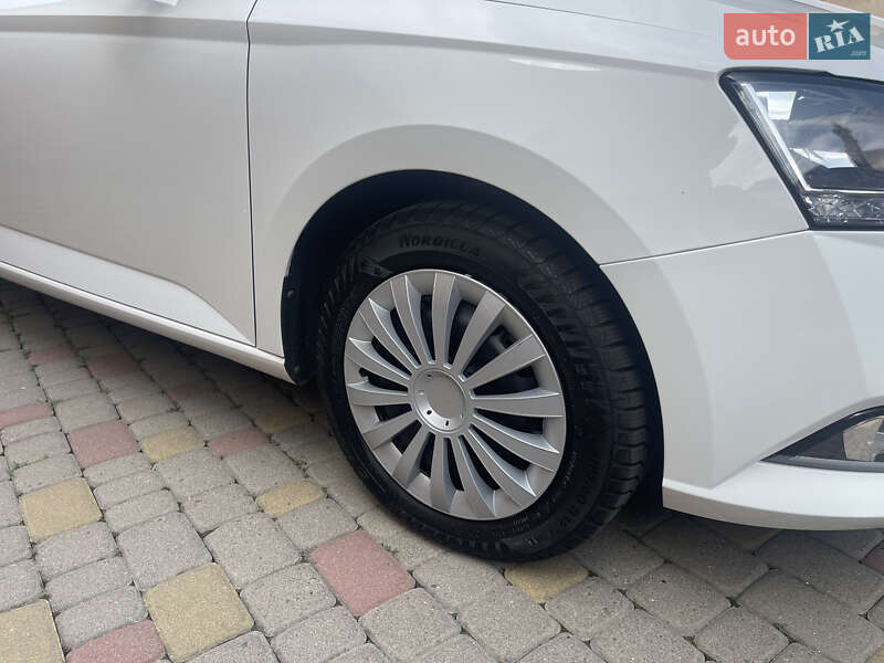 Хетчбек Skoda Fabia 2019 в Мукачевому