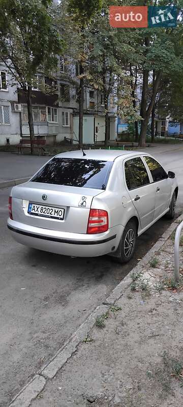Седан Skoda Fabia 2005 в Харькове
