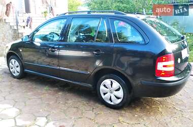 Универсал Skoda Fabia 2006 в Чернигове