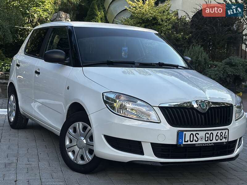 Хэтчбек Skoda Fabia 2011 в Дрогобыче