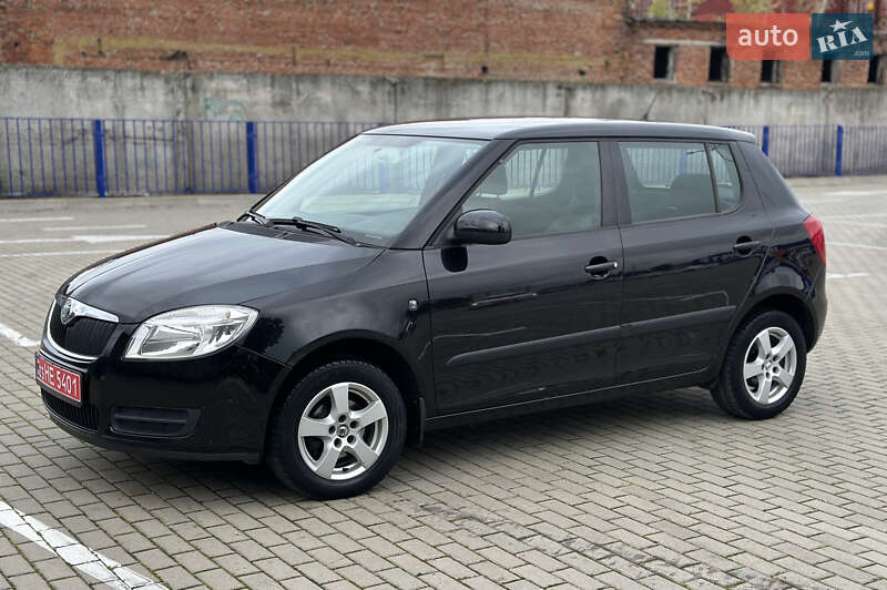Хэтчбек Skoda Fabia 2008 в Тернополе