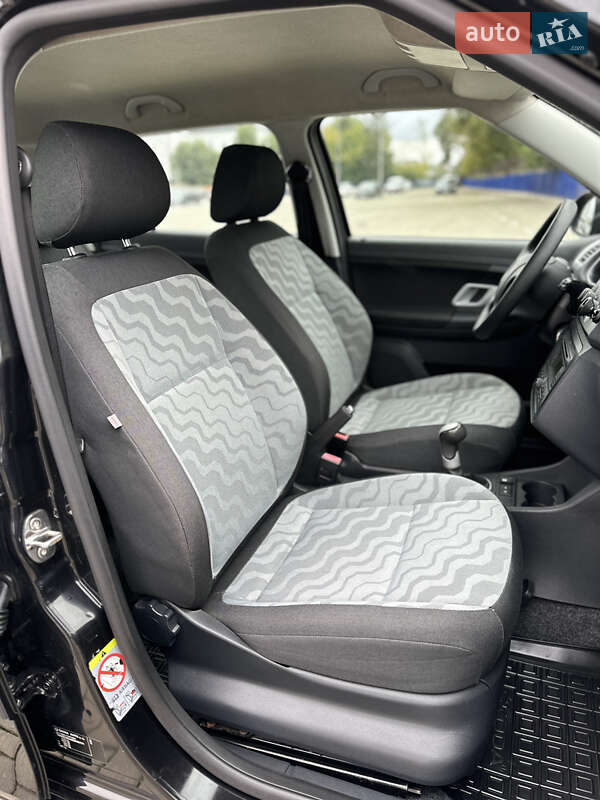 Хэтчбек Skoda Fabia 2008 в Тернополе