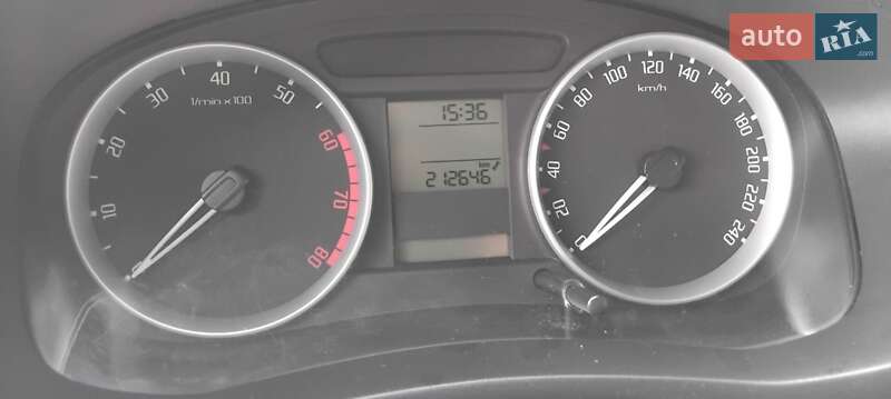 Универсал Skoda Fabia 2010 в Луцке
