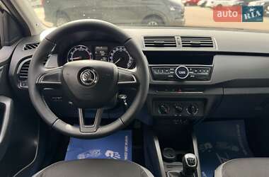 Хэтчбек Skoda Fabia 2019 в 