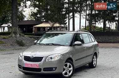 Универсал Skoda Fabia 2008 в Звягеле
