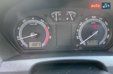 Хэтчбек Skoda Fabia 2005 в 