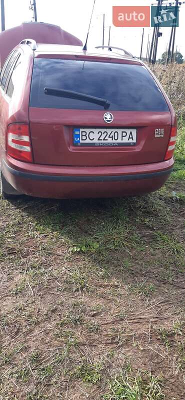 Универсал Skoda Fabia 2007 в Верхнем Синевидном