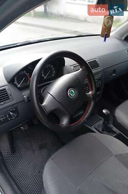 Универсал Skoda Fabia 2005 в 