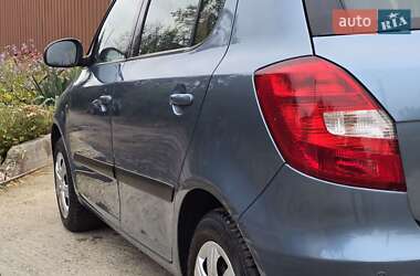 Хэтчбек Skoda Fabia 2008 в 