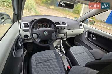 Хэтчбек Skoda Fabia 2008 в 