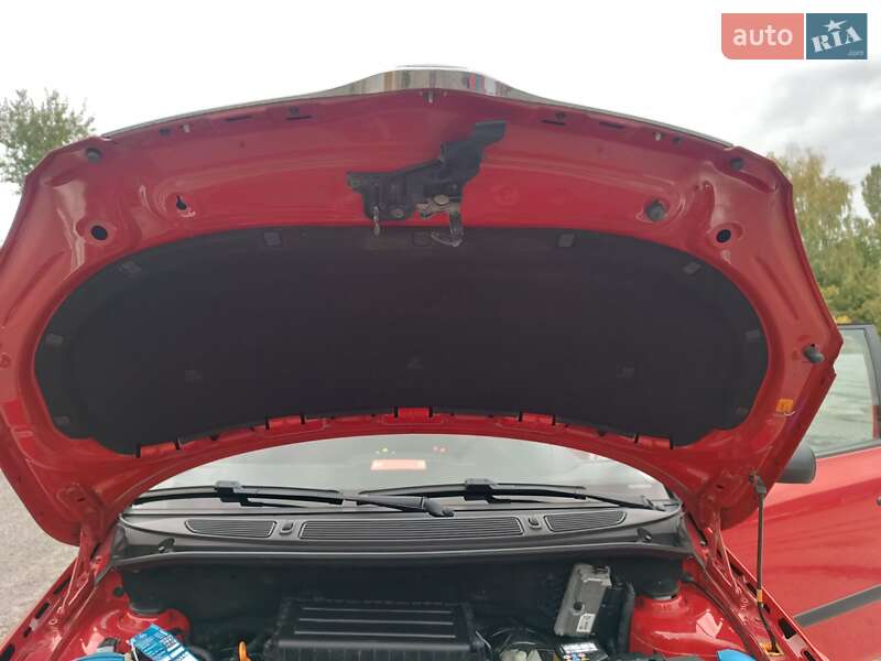 Хэтчбек Skoda Fabia 2009 в Шаргороде