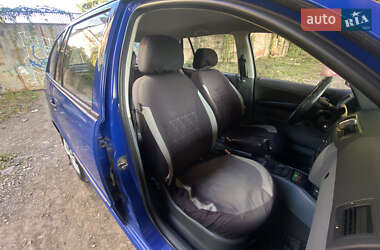Универсал Skoda Fabia 2002 в 