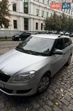 Skoda Fabia 2012 Skoda Fabia 2012