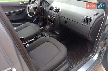 Универсал Skoda Fabia 2006 в 
