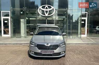 Хэтчбек Skoda Fabia 2020 в 