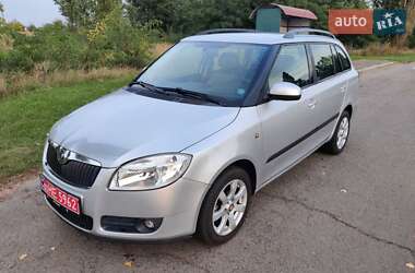 Универсал Skoda Fabia 2010 в Барышевке
