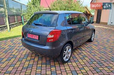 Хэтчбек Skoda Fabia 2008 в 