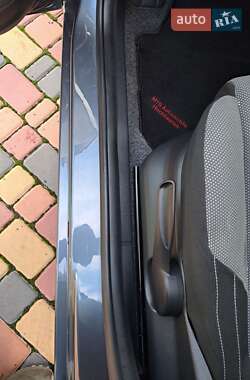 Хэтчбек Skoda Fabia 2008 в 