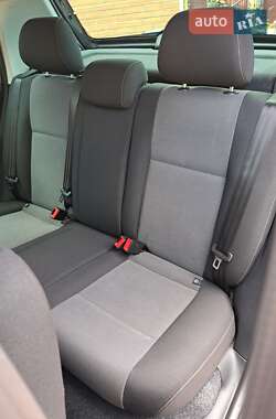 Хэтчбек Skoda Fabia 2008 в 