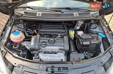 Хэтчбек Skoda Fabia 2008 в 