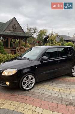 Хэтчбек Skoda Fabia 2009 в 