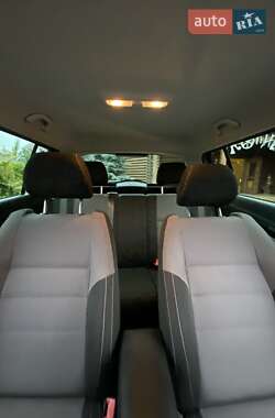 Хэтчбек Skoda Fabia 2009 в 