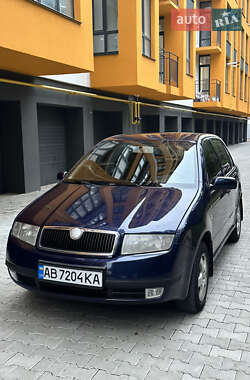 Хэтчбек Skoda Fabia 2003 в 