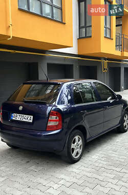 Хэтчбек Skoda Fabia 2003 в 