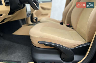 Универсал Skoda Fabia 2002 в 